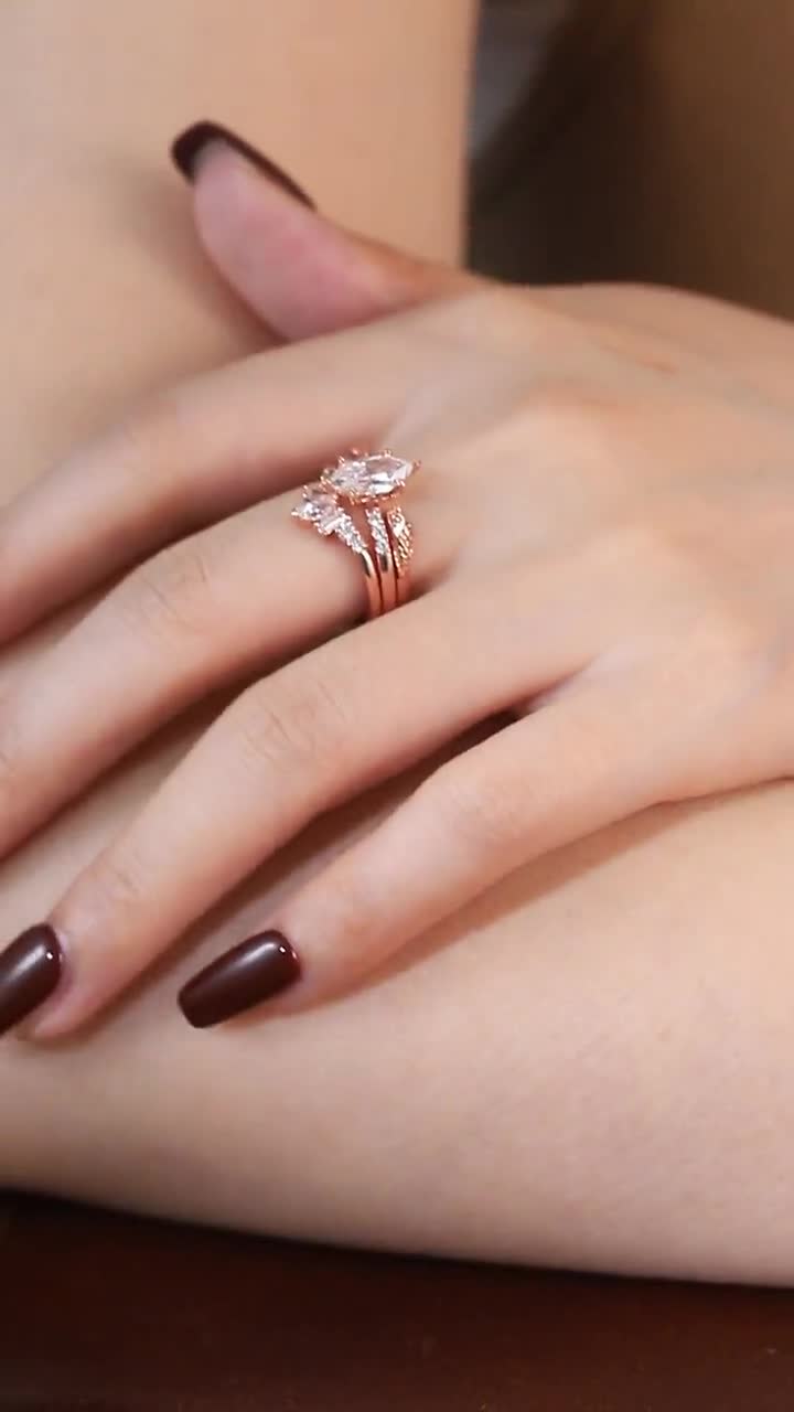 ♡ Rose Gold Open Leaf Ring for Women – Nature Inspired Delicate Band